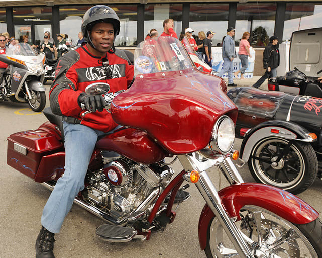 Rare Photos of Herschel Walker Sports Illustrated