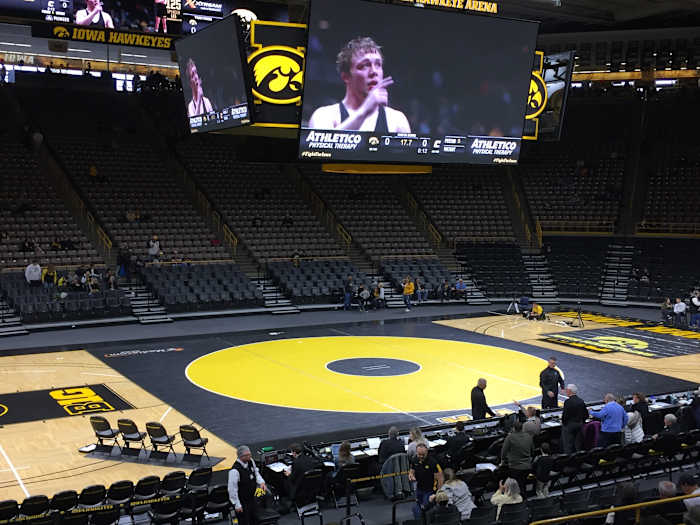 The Live Thread Iowa vs. Chattanooga Wrestling Sports Illustrated