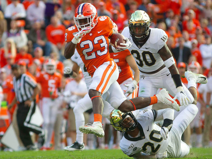 Why is college football attendance dropping across NCAA? Sports