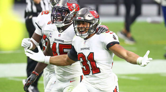 nfl-antoine-winfield-junior-rookie-monday-night-football-spotlight