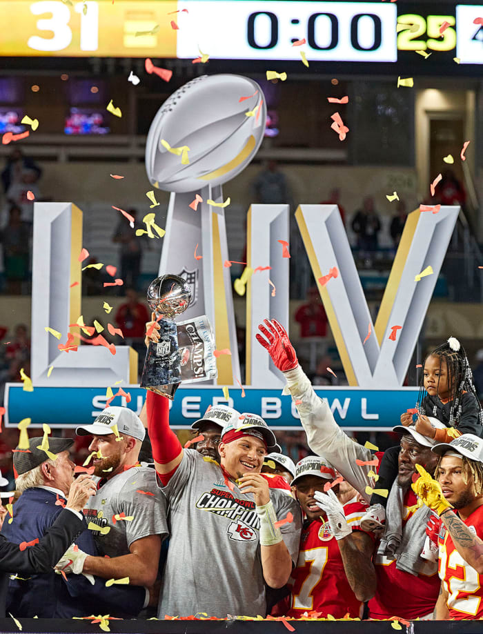 mahomes-sb-celebration