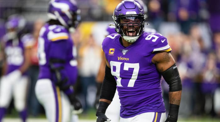 everson-griffen-minnesota-vikings-salary-cap
