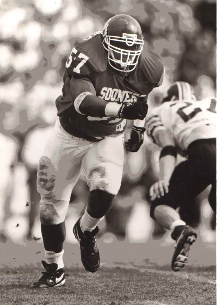 Oklahoma Sooners legend Cedric Jones set records at OU Sports Illustrated Oklahoma Sooners