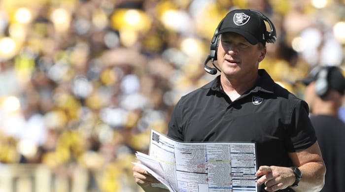 Jon Gruden coaching the Raiders.