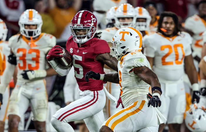 Alabama Crimson Tide defensive back Jalyn Armor-Davis (5) carries the ball after an interception against the Tennessee Volunteers during the second half at Bryant-Denny Stadium.
