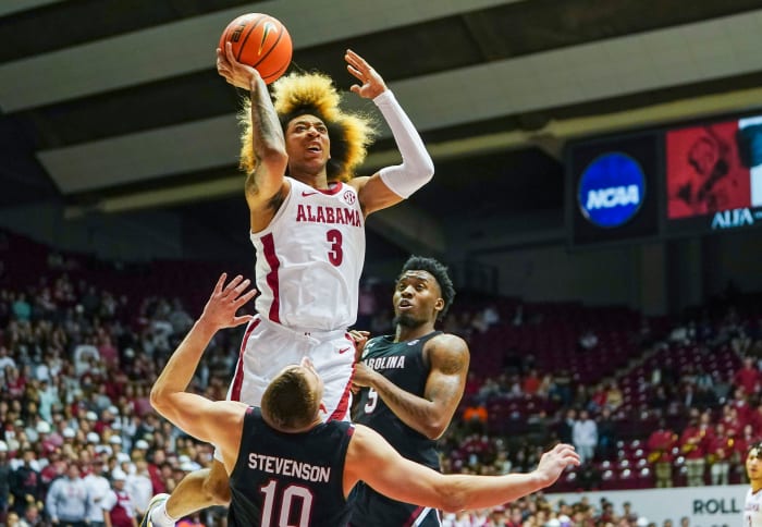 Feb 26, 2022; Tuscaloosa, Alabama, USA; Alabama Crimson Tide guard JD Davison (3) drives to the basket against South Carolina Gamecocks during second half at Coleman Coliseum. Mandatory Credit: Marvin Gentry-USA TODAY Sports