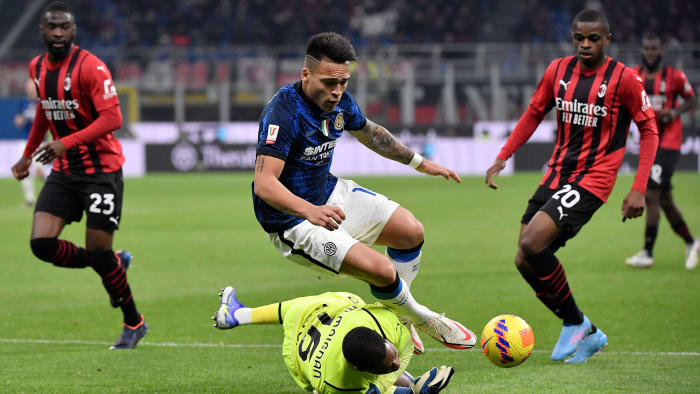Milan e Inter sono in lizza per il titolo di Serie A