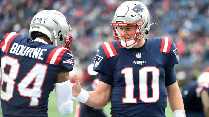 Patriots Mac Jones (10), Kendrick Bourne (84)