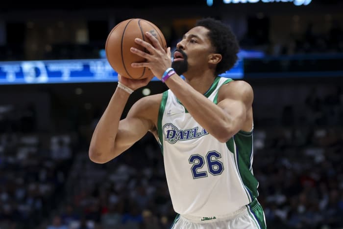 Spencer Dinwiddie, Dallas Mavericks