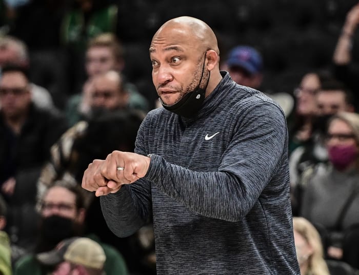 Milwaukee Bucks' acting head coach Darvin Ham gestures to his team in the fourth quarter during the game against the Toronto Raptors at Fiserv Forum.