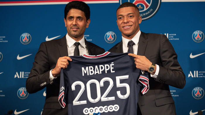 Kylian Mbappe is staying at PSG
