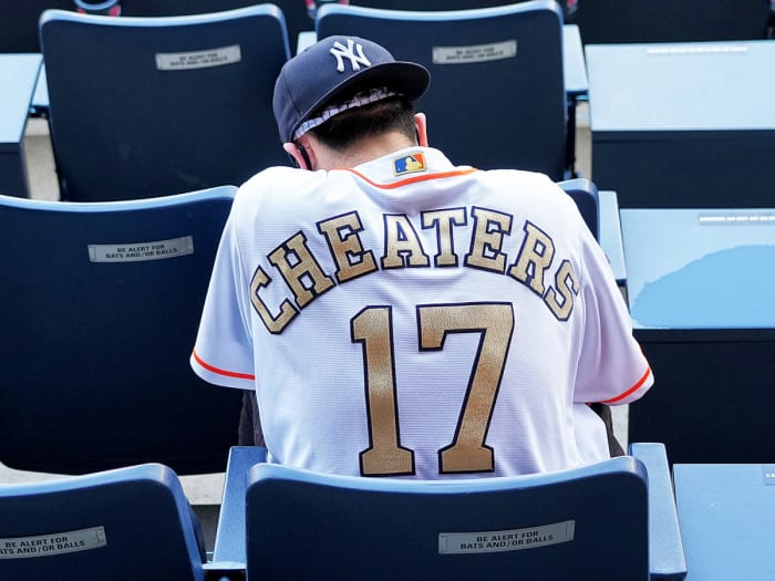Cheats-17-Astros-Yankees-Online