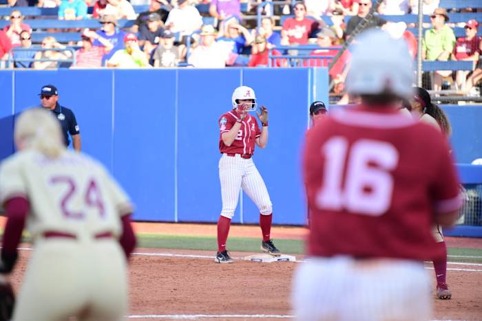 Alabama softball WCWS 2021