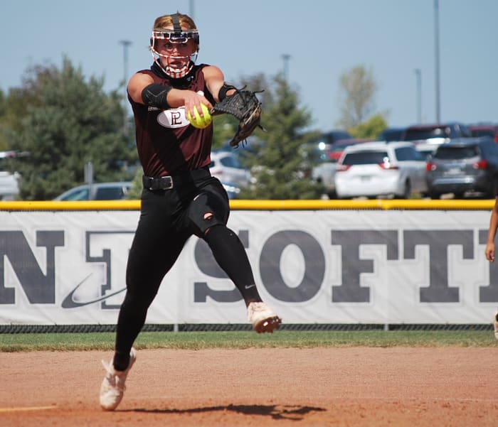 Oklahoma Sooners Signee Jordyn Bahl Wins Gatorade National Player of the Year Award Sports