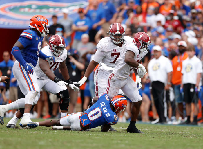 Alabama Football Coaching Staff Names Five Players of the Week Sports