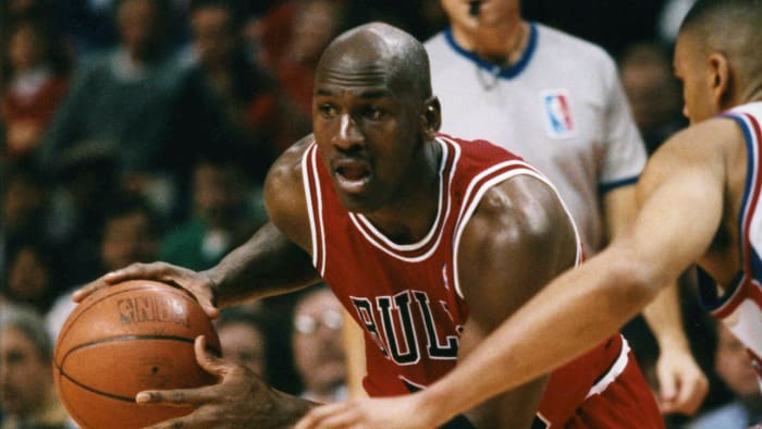 Ray Allen recalls Michael Jordan dropping 40 in their first NBA matchup - Sports Illustrated 