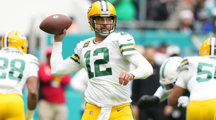 Packers quarterback Aaron Rodgers drops back to pass vs. the Dolphins.