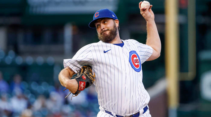 Former Cubs left-hander Wade Miley pitches against the Reds during the first inning at Wrigley Field on Sept. 6, 2022.