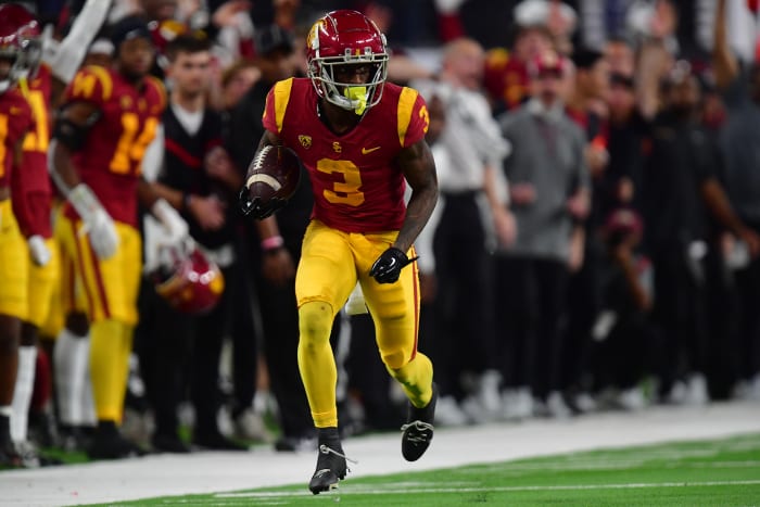 Las Vegas, NV, USA; Southern California Trojans wide receiver Jordan Addison (3) runs the ball against the Utah Utes during the second half in the PAC-12 Football Championship at Allegiant Stadium