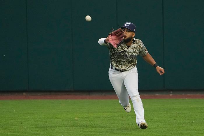Cleveland Guardians Top Prospect George Valera Ejected After Benches 