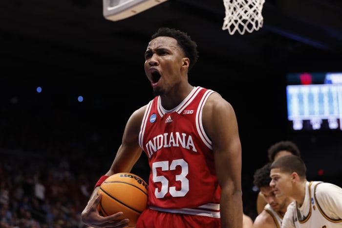 Indiana Hoosiers guard Tamar Bates (53) reacts to a play in the first half against the Wyoming Cowboys during the First Four of the 2022 NCAA Tournament at UD Arena.  (Rick Osentoski-USA TODAY Sports)