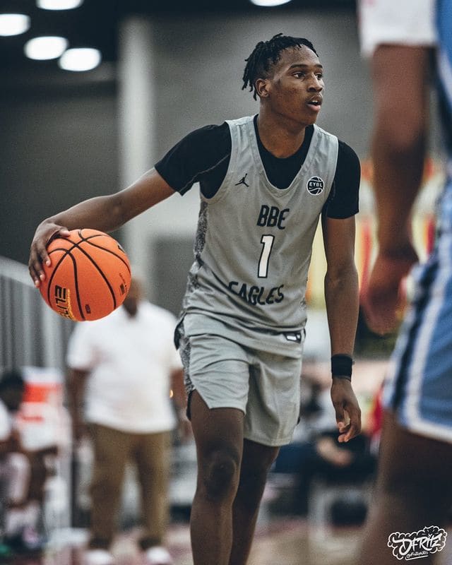 Layden Blocker decision: Top 2023 PG could move up college choice