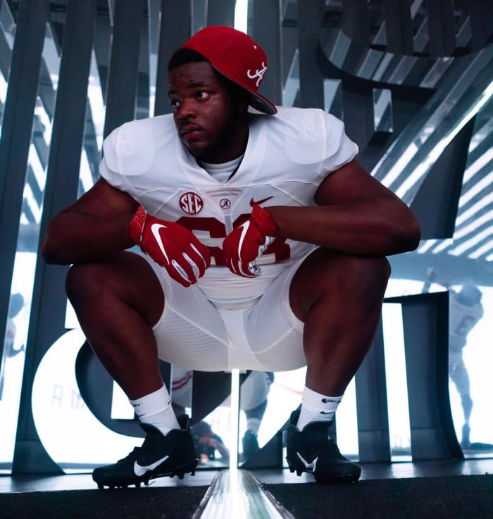 FiveStar OL Samson Okunlola Enjoys First Taste of Alabama Sports