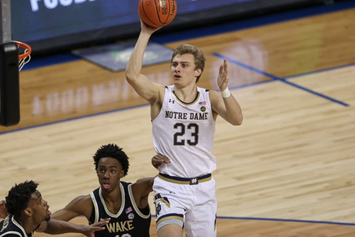Notre Dame Fighting Irish guard Dane Goodwin (23) shoots against the Wake Forest Deacons in the first round of the 2021 ACC Men's Basketball Tournament at Greensboro Coliseum.