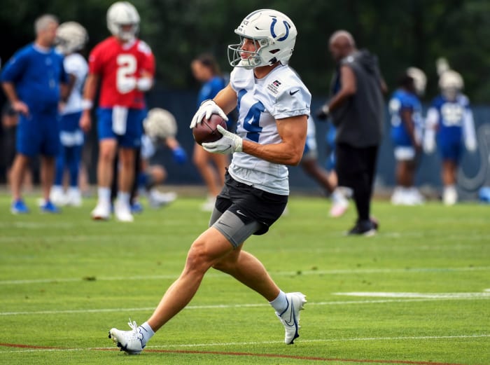 Jun 7, 2022; Indianapolis, Indiana, USA; Indianapolis Colts wide receiver Alec Pierce (14) catches a pass during minicamp at the Colts practice facility. Mandatory Credit: Robert Goddin-USA TODAY Sports