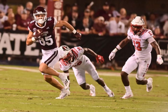 09/11/2021;  Starkville, Mississippi, USA;  Mississippi State Bulldogs wide receiver Austin Williams (85) returns a punt against the North Carolina State Wolfpack during the second quarter at Davis Wade Stadium in Scott Field.  Mandatory Credit: Matt Bush-USA TODAY Sports