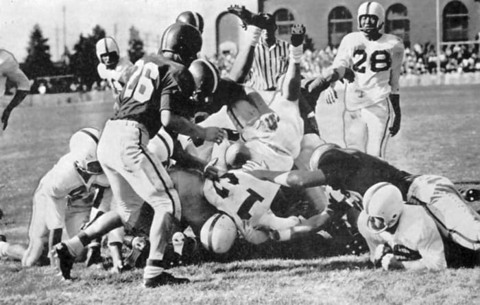 1955 Hawaii touchdown vs Nebraska football Hartwell Freitas