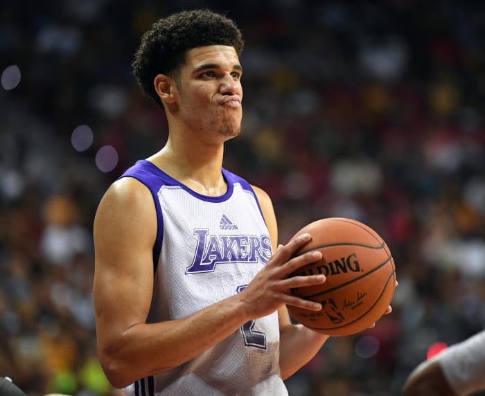 Los Angeles Lakers goalie Lonzo Ball (2) looks for an open teammate during an NBA Summer League game against the Los Angeles Clippers at the Thomas & Mack Center.