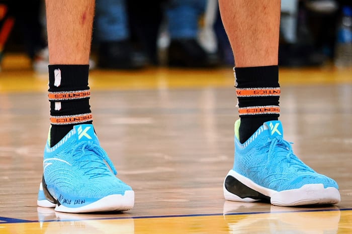 Golden State Warriors shooting guard Klay Thompson wears the Anta KT7 during the 2022 NBA Finals.