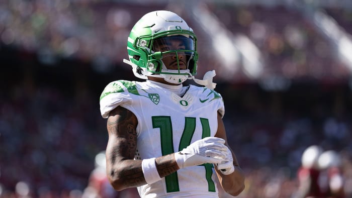 Oregon WR Chris Hutson