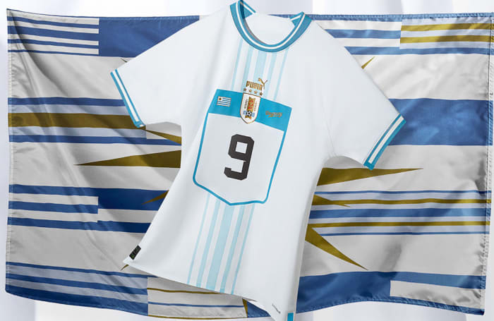 Uruguay’s 2022 World Cup away kit