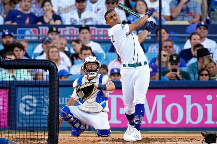 Jul 18, 2022; Los Angeles, CA, USA; Seattle Mariners center fielder Julio Rodriguez (44) hits in the second round during the 2022 Home Run Derby at Dodgers Stadium.