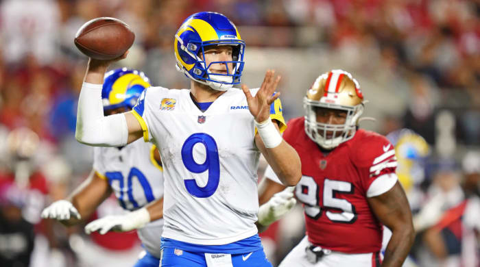 Rams QB Matthew Stafford passes the ball against the San Francisco 49ers on Oct. 3, 2022.