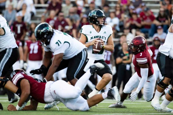 Hawai'i quarterback Brayden Schager throws a pass during the NMSU football game against Hawai'i on Saturday, Sept. 24, 2022, at the Aggie Memorial Stadium. Nmsu V Hawaii
