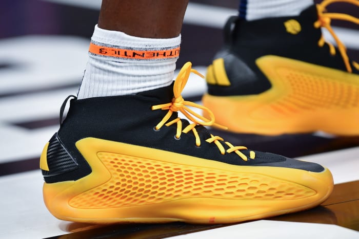 10 Popular Basketball Sneakers to Watch for This March Madness - Sports ...