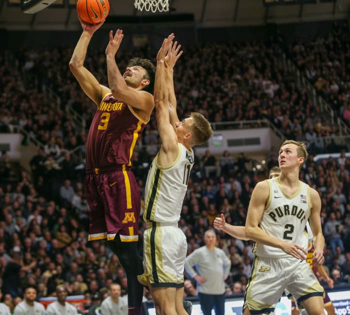 Purdue favored to obliterate Gophers in Big Ten battle Sports