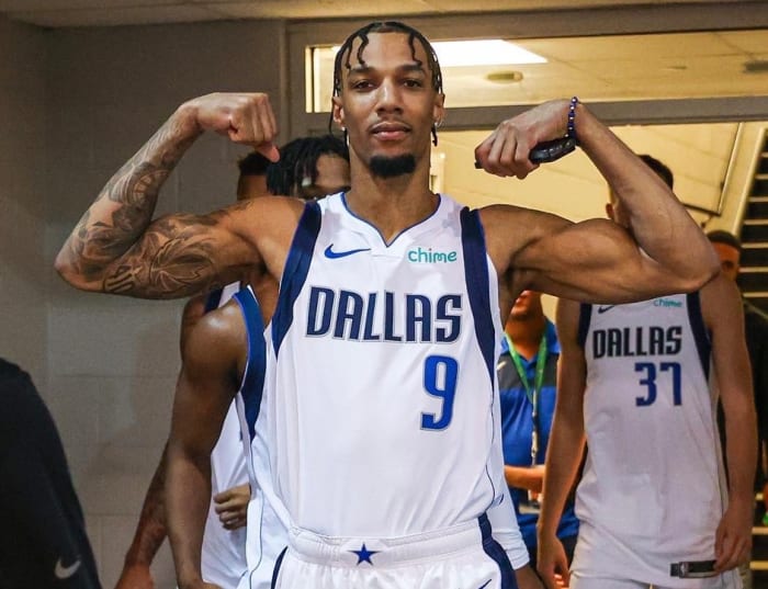Dallas Mavs’ A.J. Lawson Gains ‘Strength & Confidence’ Ahead of 2nd NBA