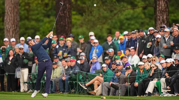 Jordan Spieth hits a drive at the 2023 Masters.