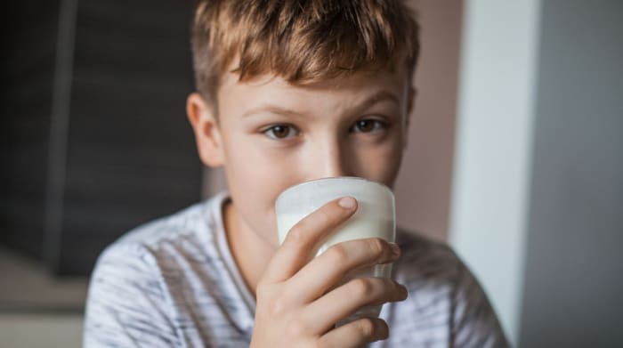 The 6 Best Probiotics for Kids, According to a Nutritionist - Sports ...