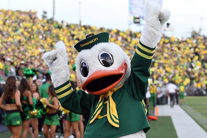 the greatest mascots in college football history