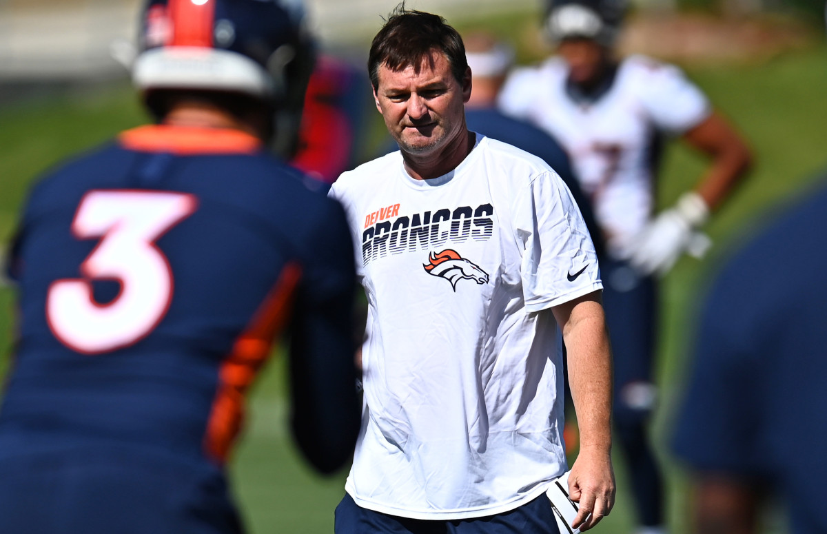 Denver Broncos offensive coordinator Rich Scangarello during drills at the UCHealth Training Center.