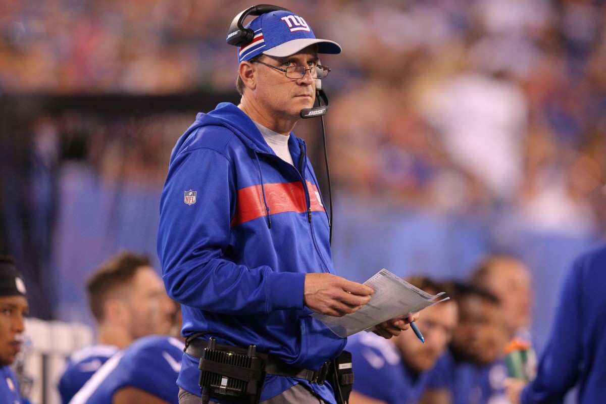 Sep 30, 2018; East Rutherford, NJ, USA; New York Giants offensive coordinator Mike Shula coaches against the New Orleans Saints during the fourth quarter at MetLife Stadium.