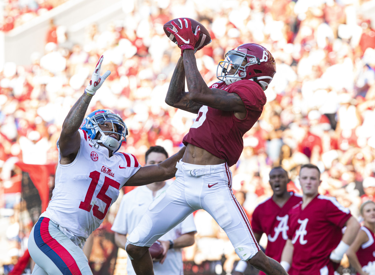 DeVeonta Smith broke the Alabama single-game receiving record against Ole Miss
