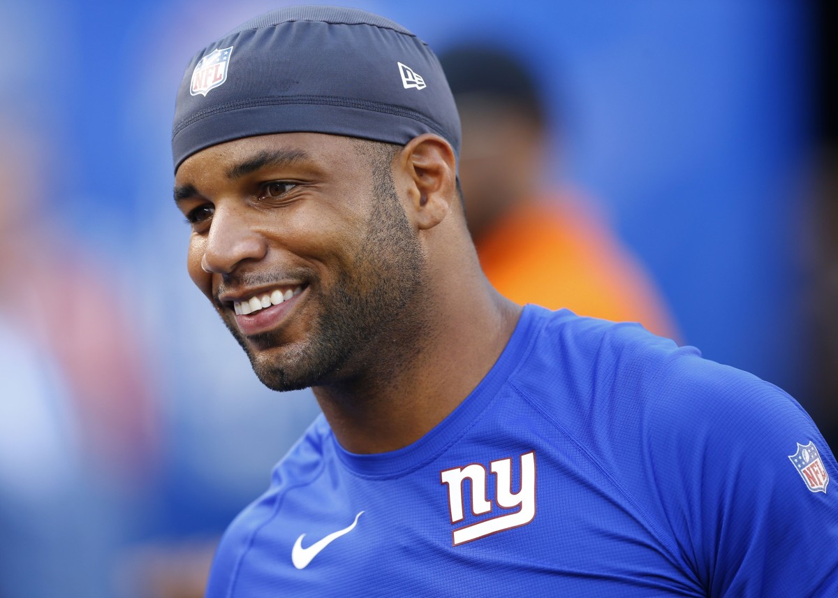 Aug 16, 2019; East Rutherford, NJ, USA; New York Giants wide receiver Golden Tate (15) during warm up before NFL game against the Chicago Bears at MetLife Stadium.