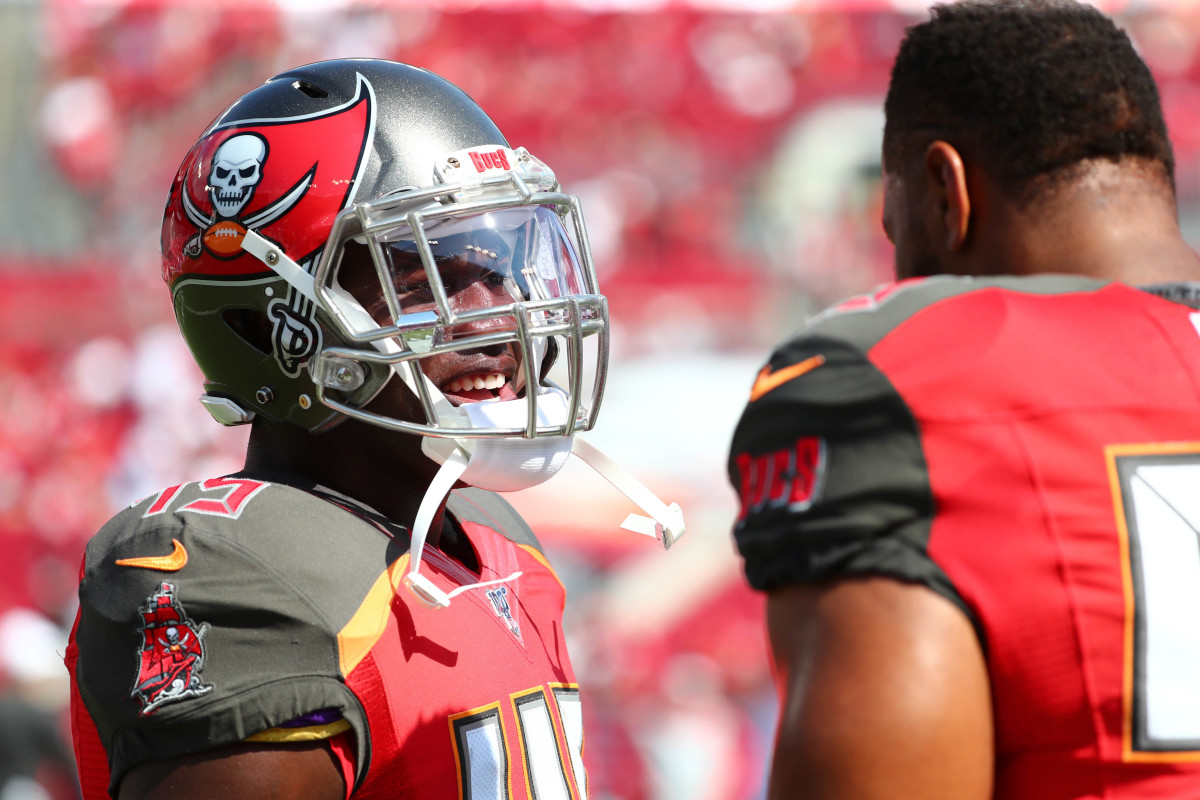 Bucs 1stround pick Devin White returns to practice Tampa Bay