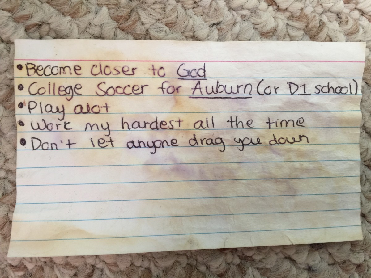 The note that hung on Martin's mirror, serving as inspiration throughout her high school career.